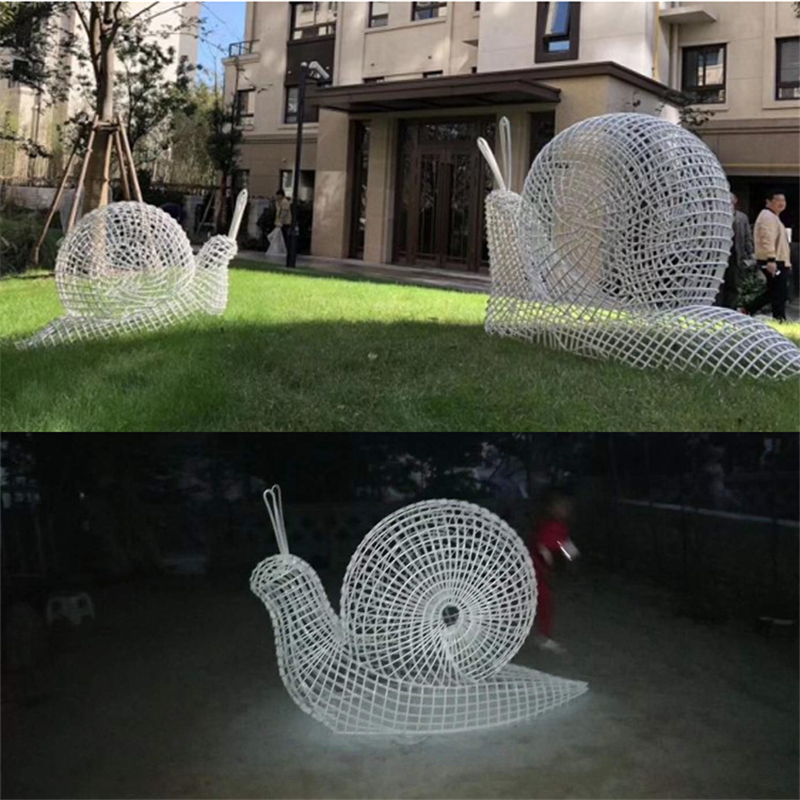不锈钢网动物雕塑