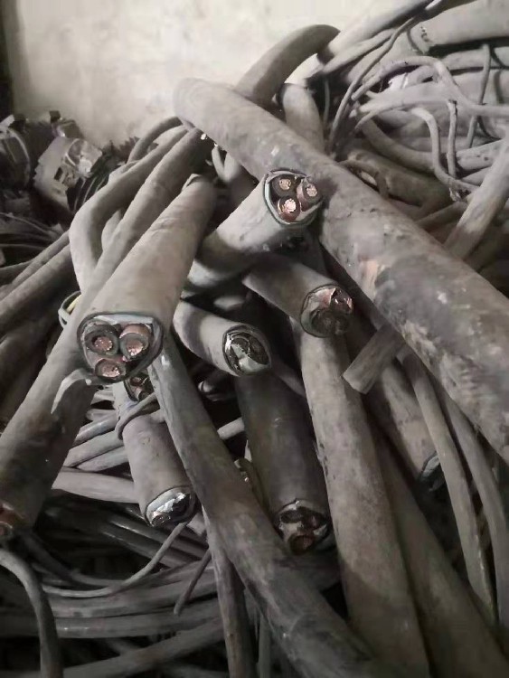 内蒙古电缆电线回收产品,废旧二手电缆回收