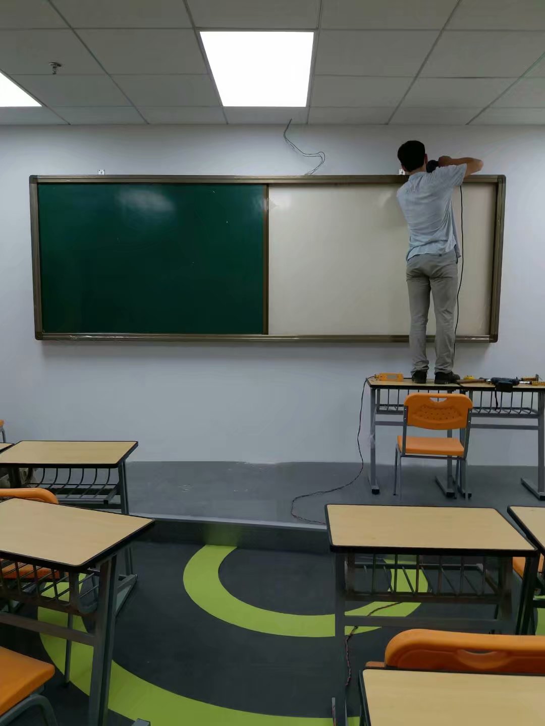广西奥龙美磁性白板厂家批发定制教学黑板培训书写板