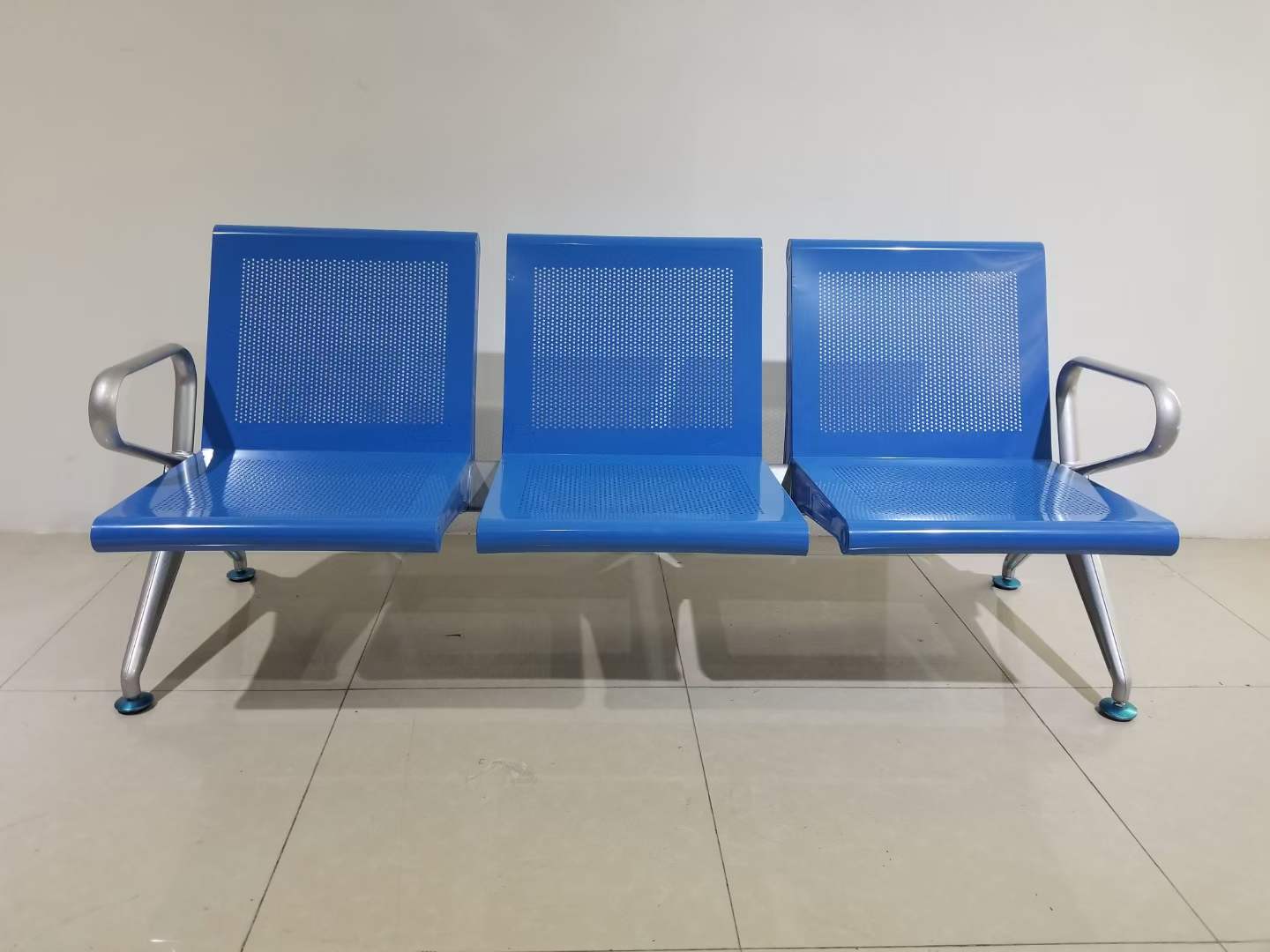 內蒙包頭公共場所不銹鋼排椅定制公共座椅