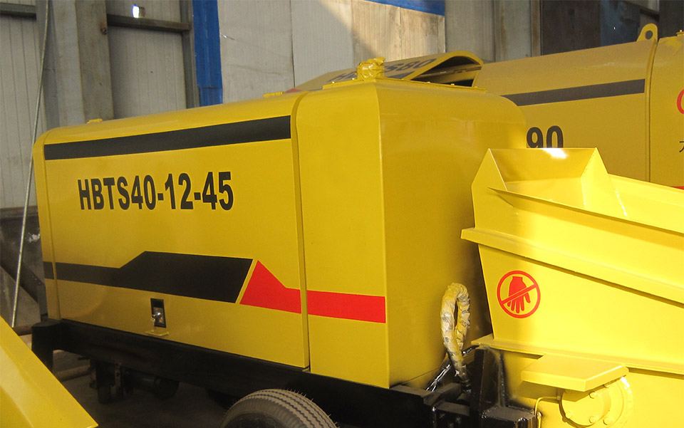 海西乌兰/拖泵_排量:10m/h-400m/h的混凝土输送泵