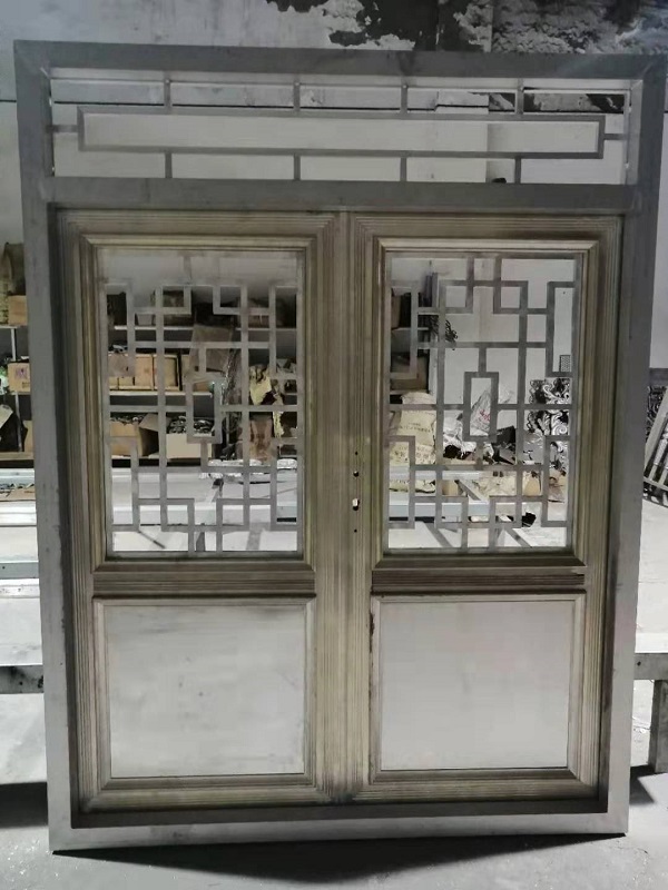 铝焊接玻璃窗花门