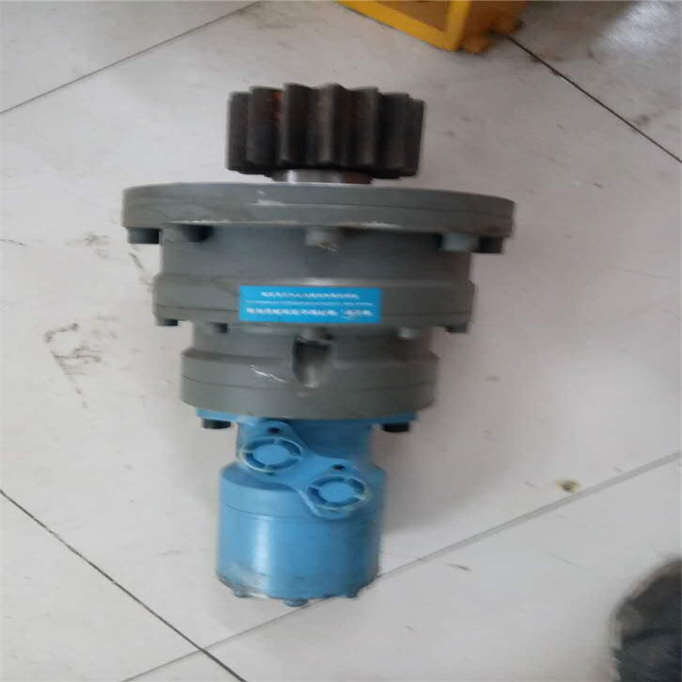 黑龙江省工业设备配套旋转液压马达驱动回转减速机