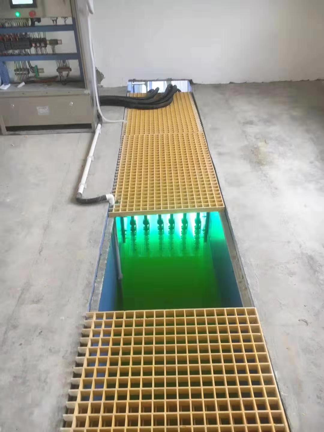 水处理设备 郑州明渠式紫外线消毒器图片 紫外线杀菌设备