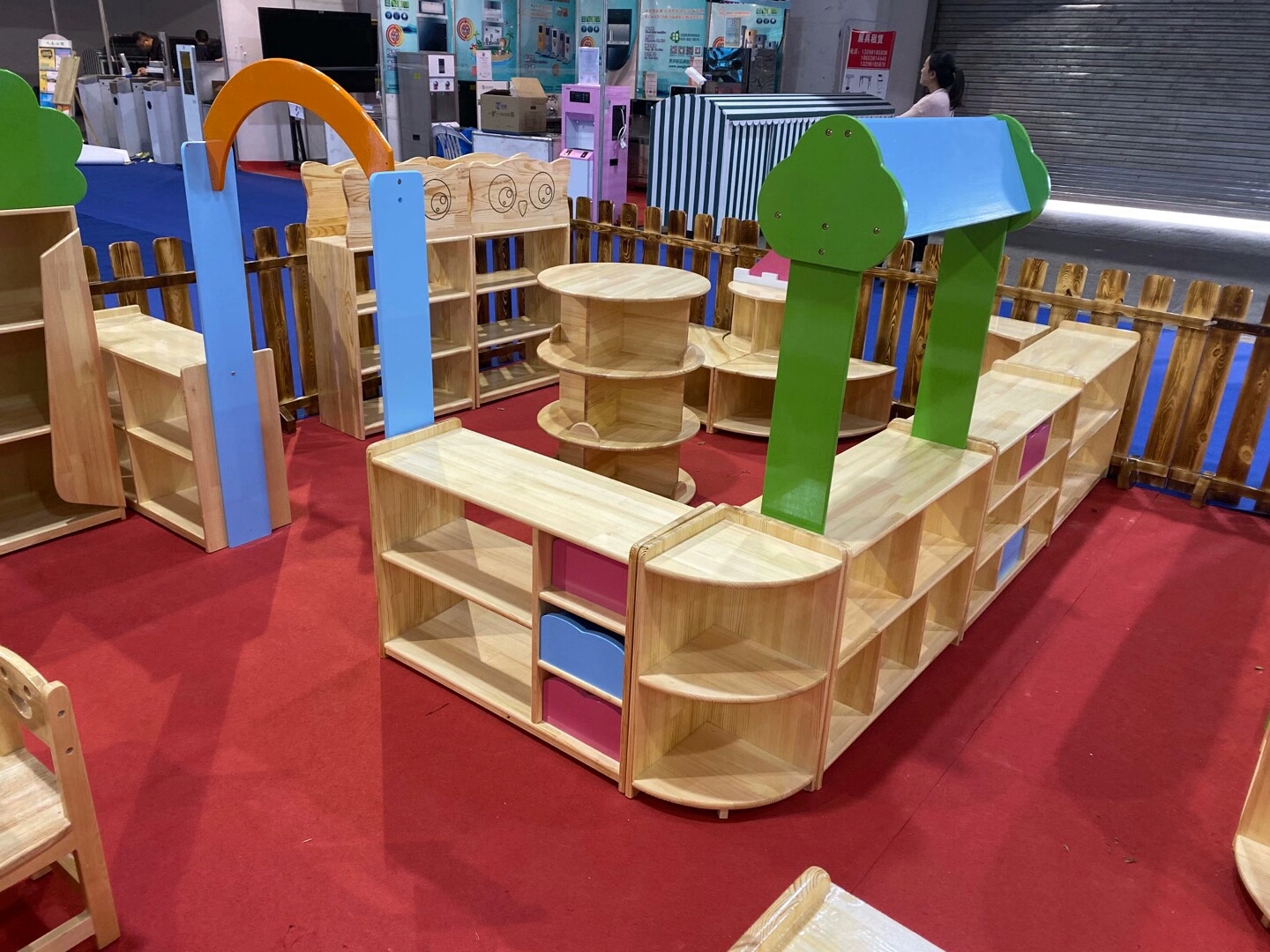 幼儿园教具柜玩具柜幼儿园收纳柜实木柜木质生产厂家