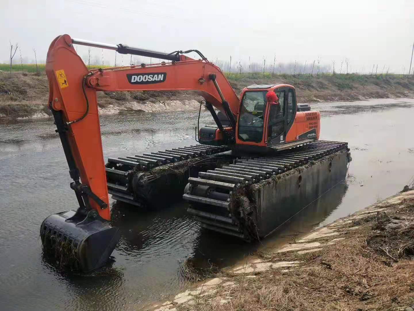 水陆挖掘机租赁 红河水陆挖掘机租赁