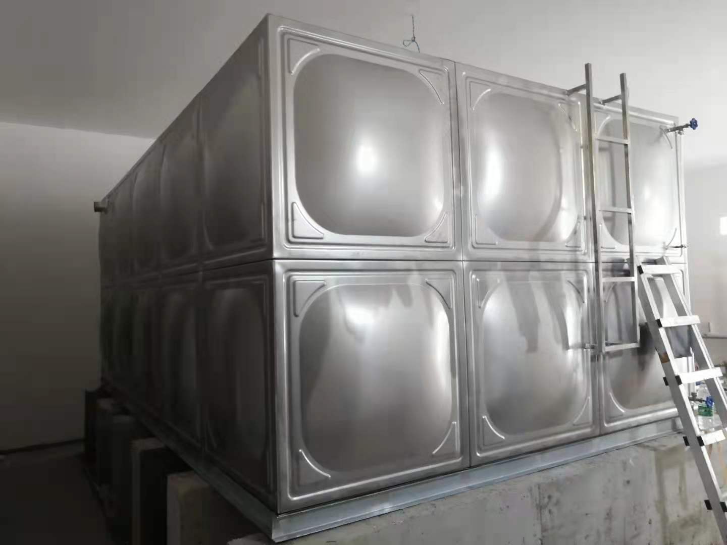 不锈钢水箱材质选用 海北成品不锈钢水箱生产厂家