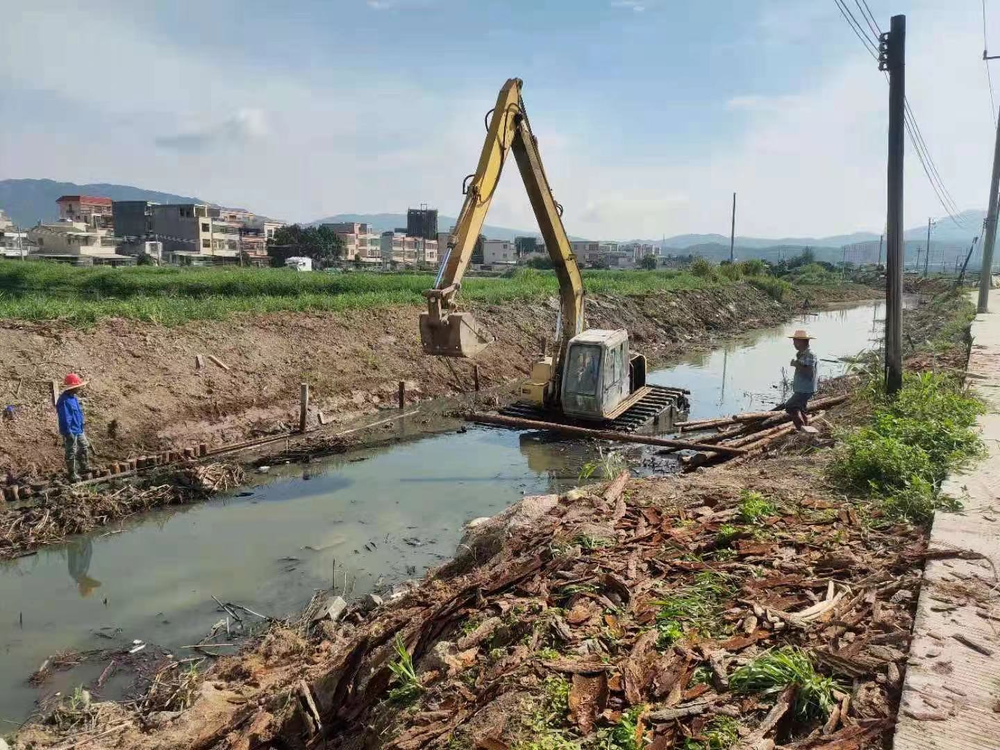 宜春湿地用挖掘机出租厂家 水上挖机出租