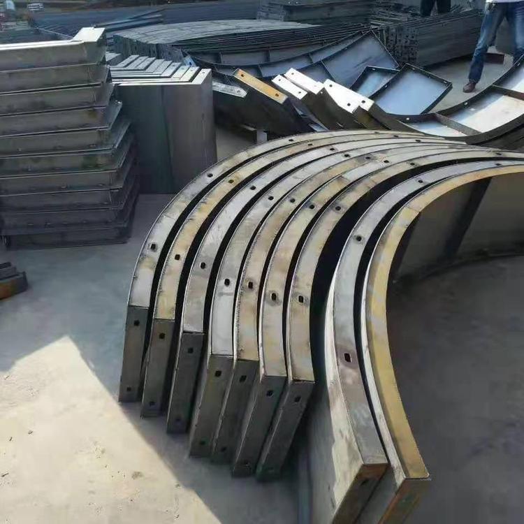 河岸拱形护坡钢模具生产厂家 来图定制
