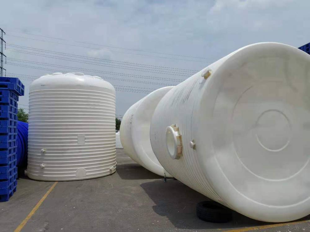 供應四川10噸PE塑料儲罐 PE塑料水箱 賽普10立方塑料儲水桶送貨上門