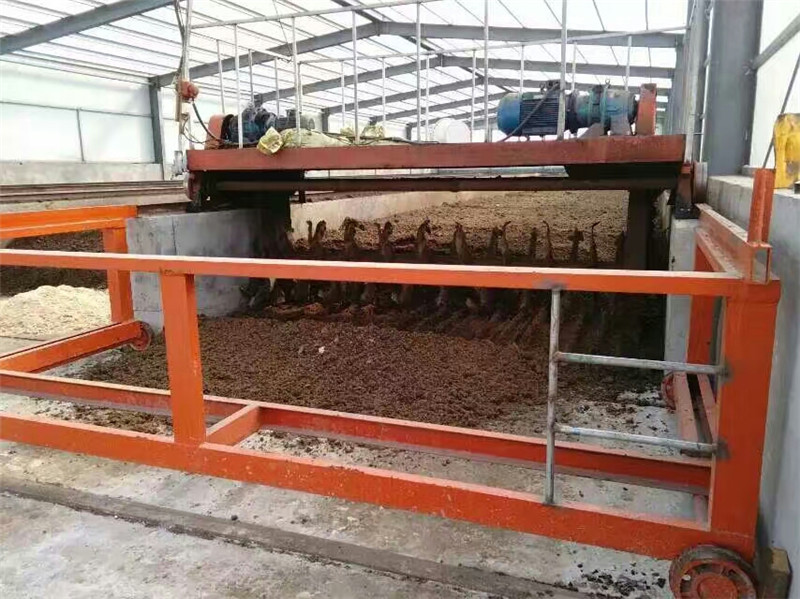 香蕉杆发酵设备批发厂 生物**肥制造设备