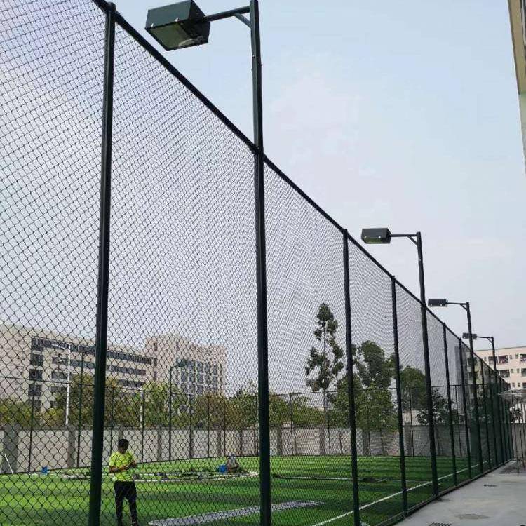 围墙护栏网厂家 2米高护栏网价格 铁丝防护网