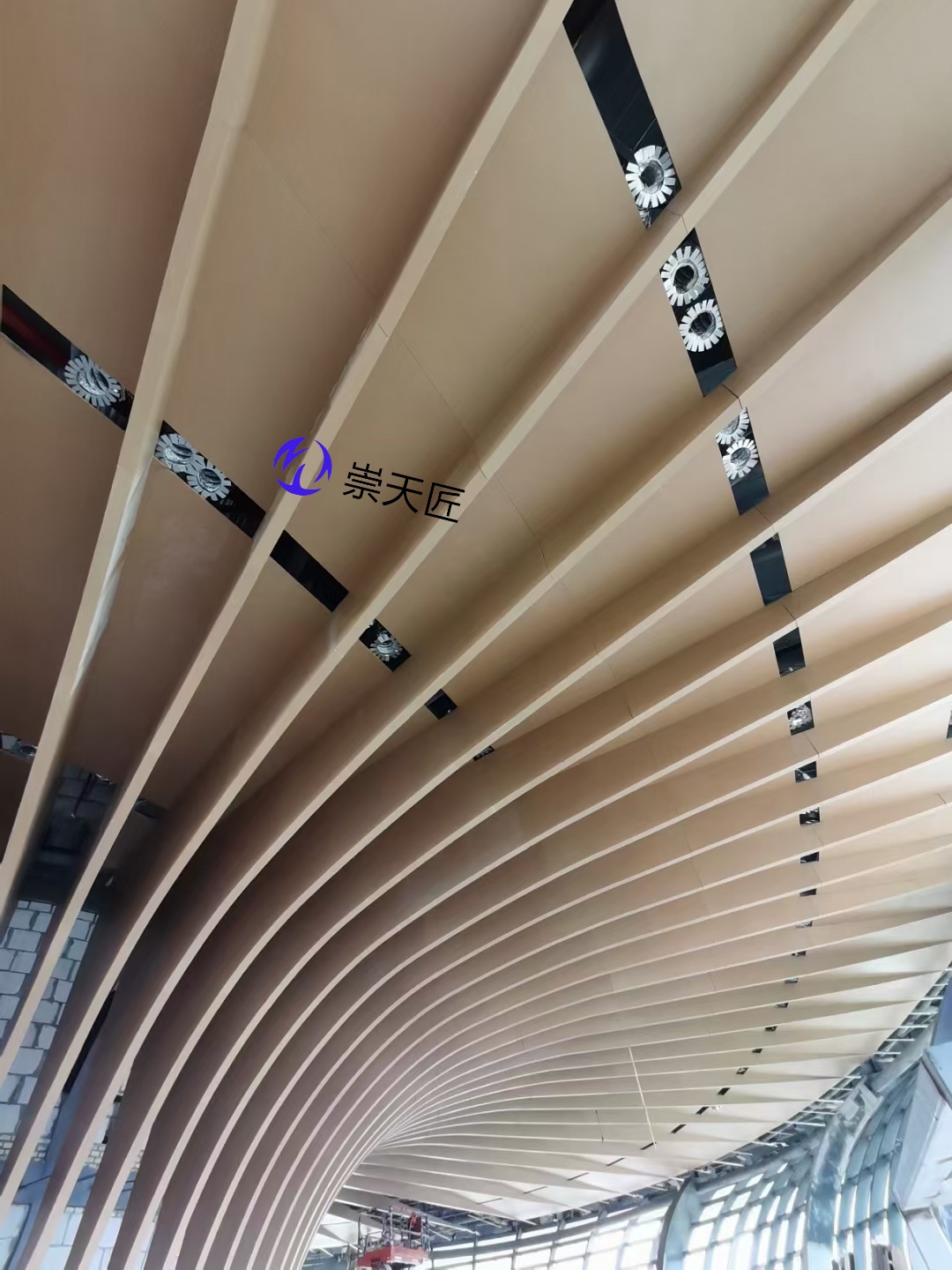 镂空铝单板氟碳铝单板 兰州装饰弧形铝单板供应商
