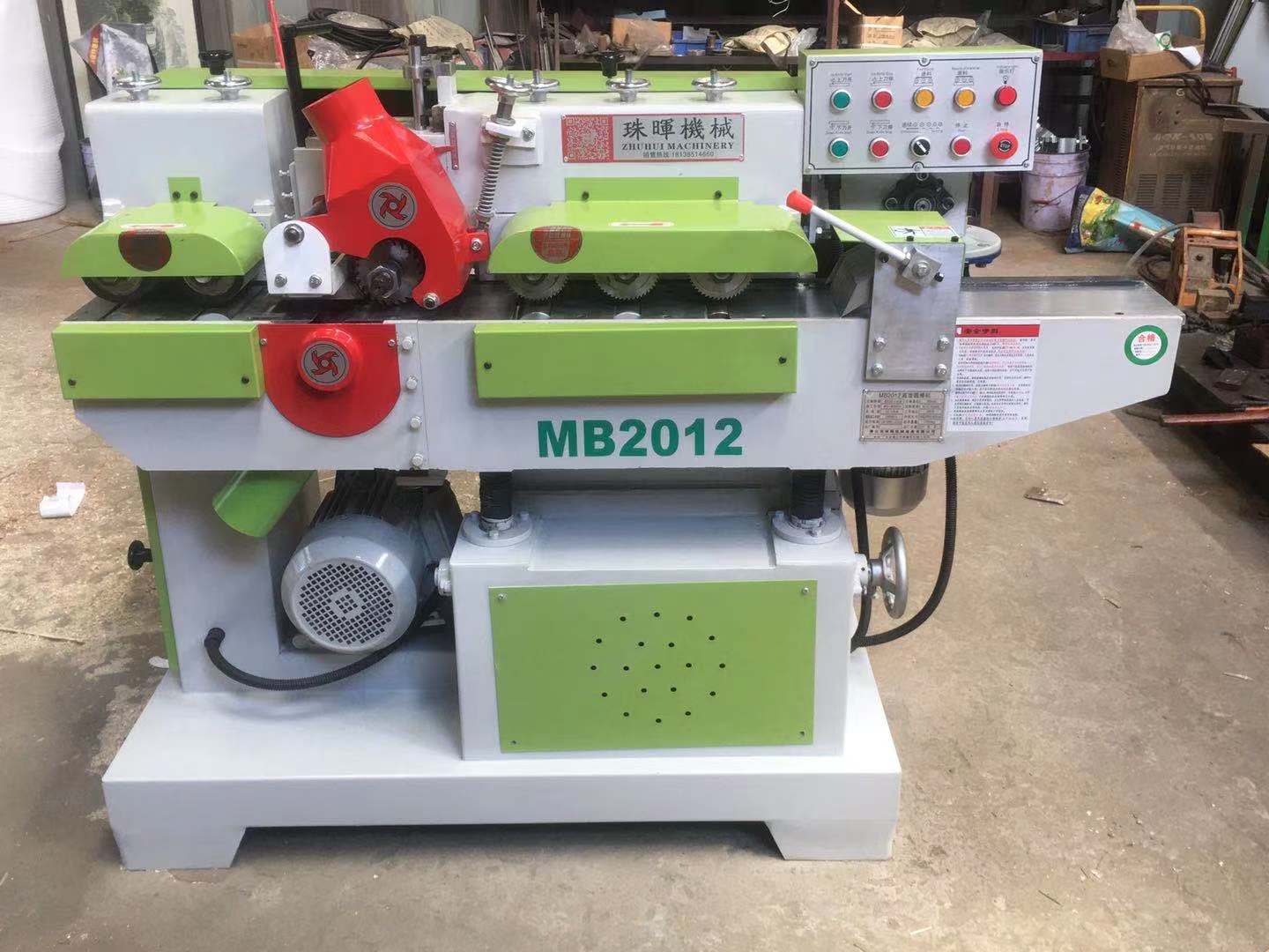 新闻资讯 木工轻型圆棒机 圆木棍机   圆棒机采用自动进料,自动退料