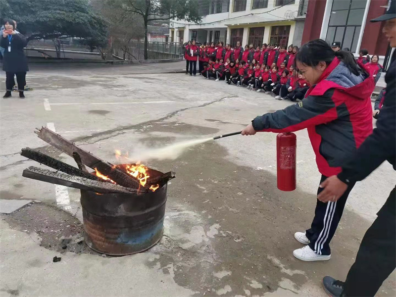 戒网瘾学校