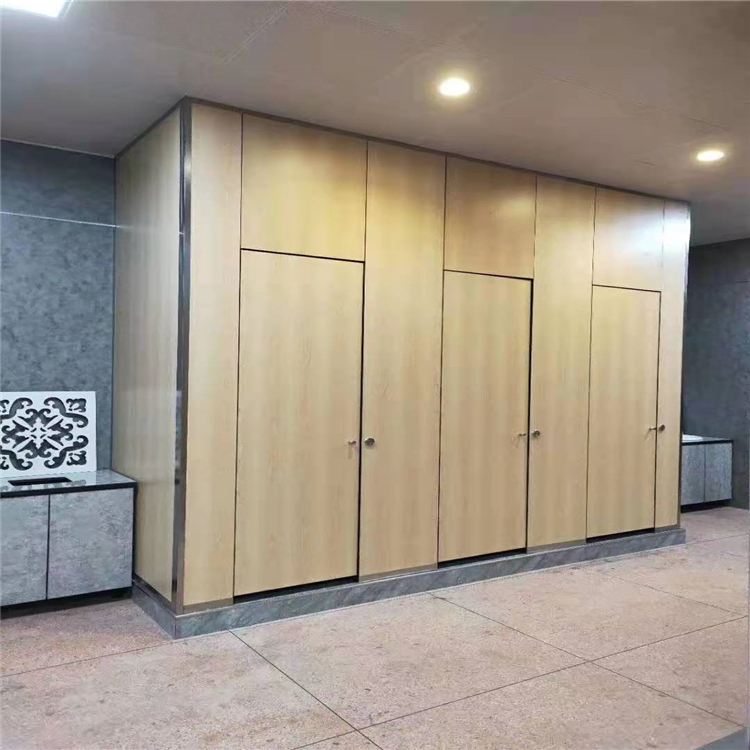 潮州湘橋廁所隔斷板|鋁材型號|公廁隔斷板