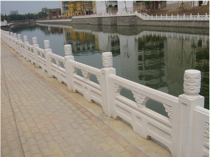 甘肅省凱里市鑄造石欄桿，河堤仿石欄桿，橋梁仿石護欄
