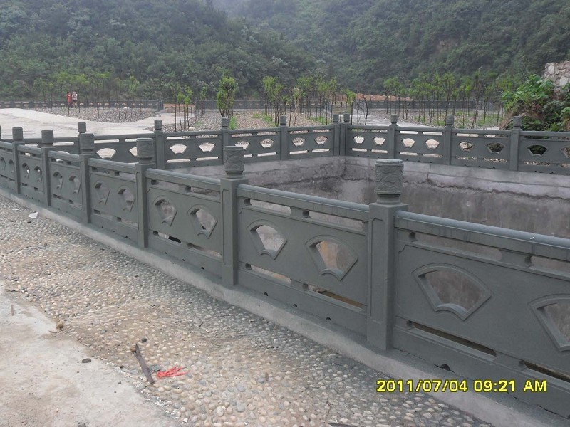 重庆云南贵州水泥仿石河道栏杆，铸造石栏杆，景观护栏，仿木栏杆