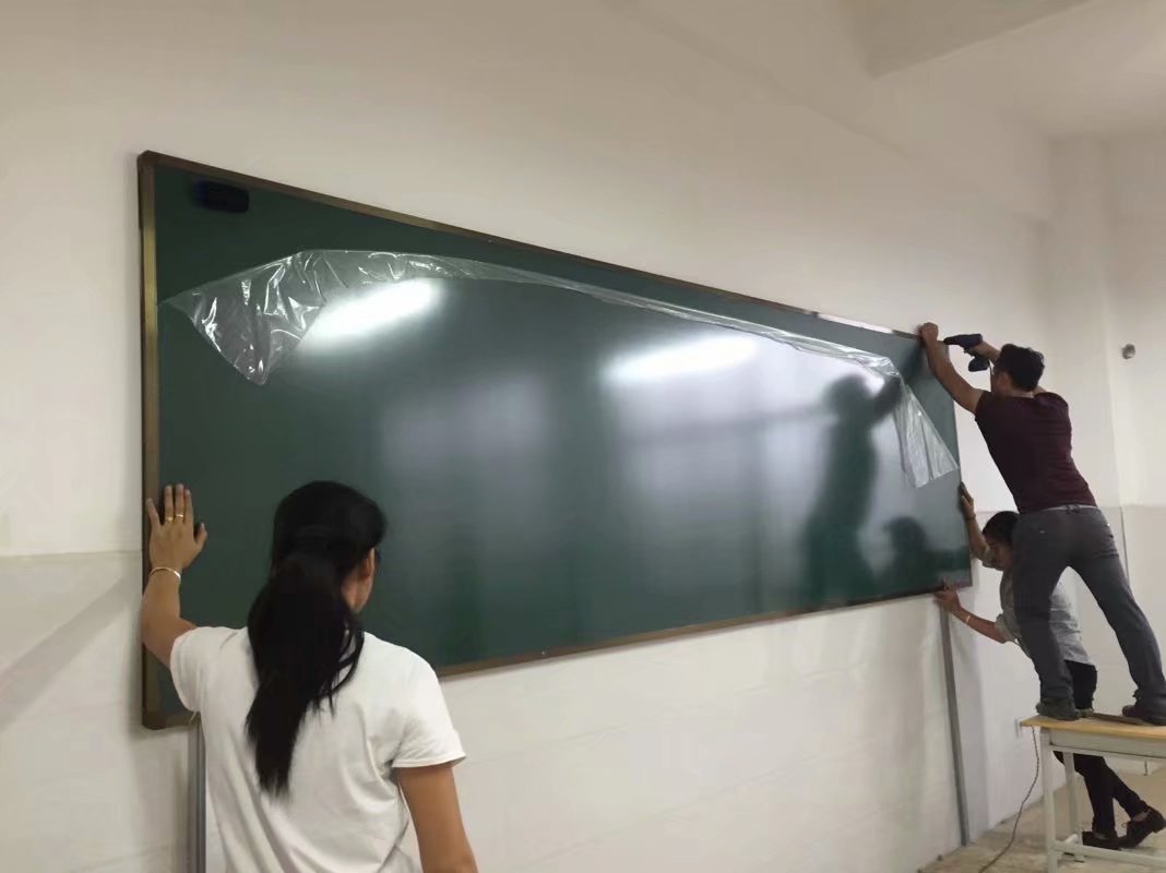 南宁教学黑板学校培训机构挂式书写板磁性绿板教学书写板定制厂家