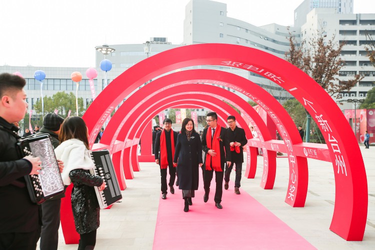 上海开业庆典气模策划方案 一站式策划公司让活动更精彩