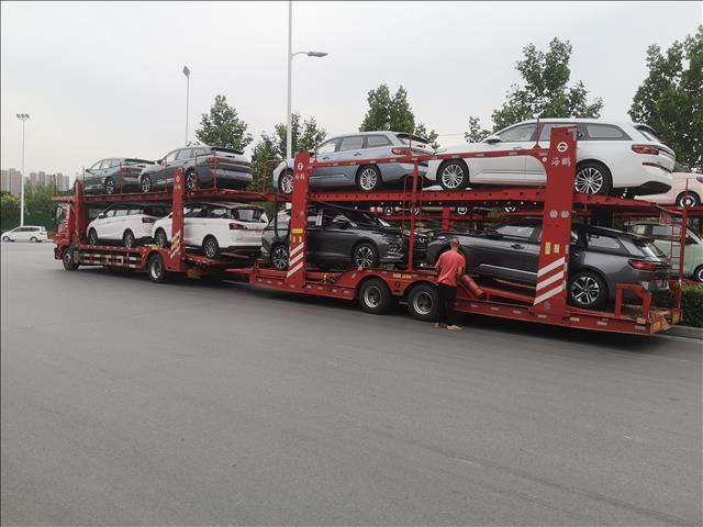 河南郑州往返到喀什小轿车托运公司-专注拖车专线