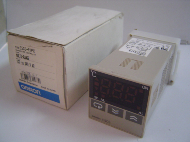 现货供应：`OMRON`温控器 E5CS-R1PX