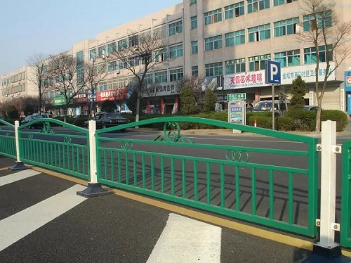 广玉兰花式护栏城市道路建设护栏**隔离护栏厂家直销支持定制
