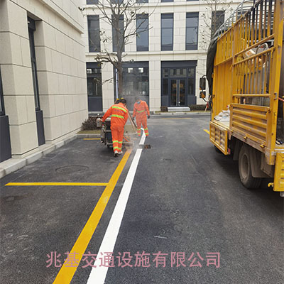 夜间反光型标线 重庆九龙坡区道路热熔划线施工企业公司