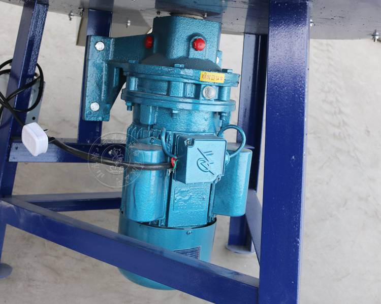 加厚饲料搅拌机养殖场设备50-500公斤拌料机小型家用塑料颗粒机