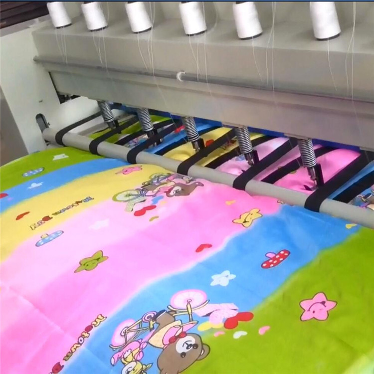 阳泉棉被绗缝机厂家 有低梭引被机 缝被机怎么用