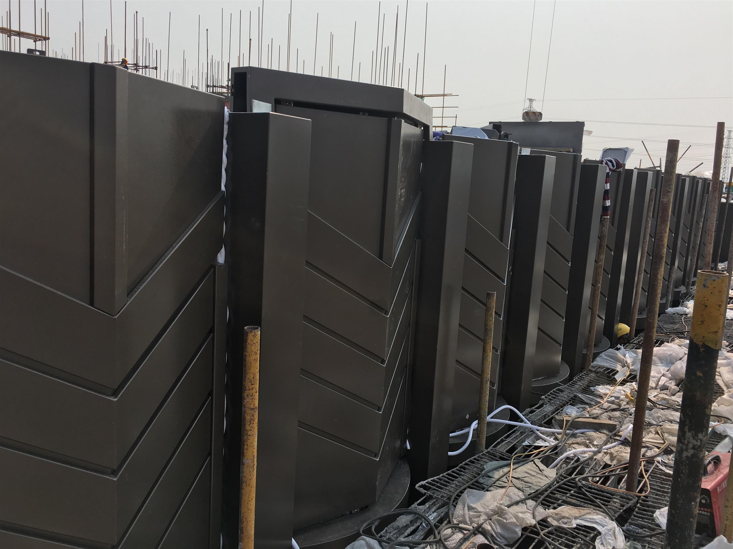 珠海外墙弧形铝单板供应商 重量轻-耐腐蚀-可定制 镂空铝单板氟碳铝单板