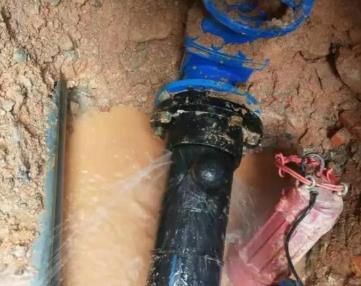 正规检测水管漏水维修，小区地面冒水检测