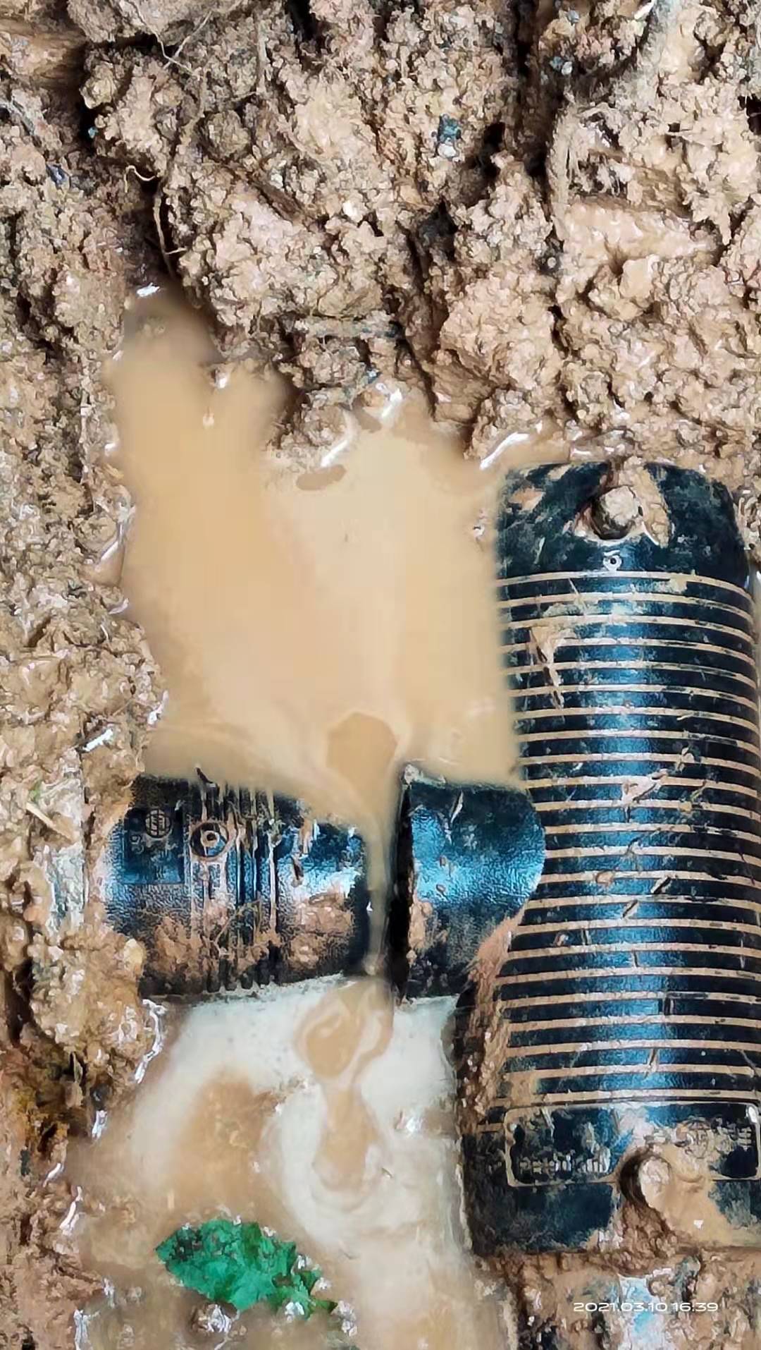 球墨铸铁管漏水检测，家庭暗管渗水测漏，管道漏水维修