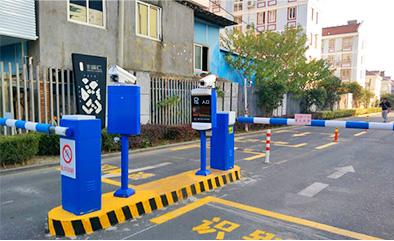 广西柳州贵港来宾车牌识别系统道闸监控安装维修