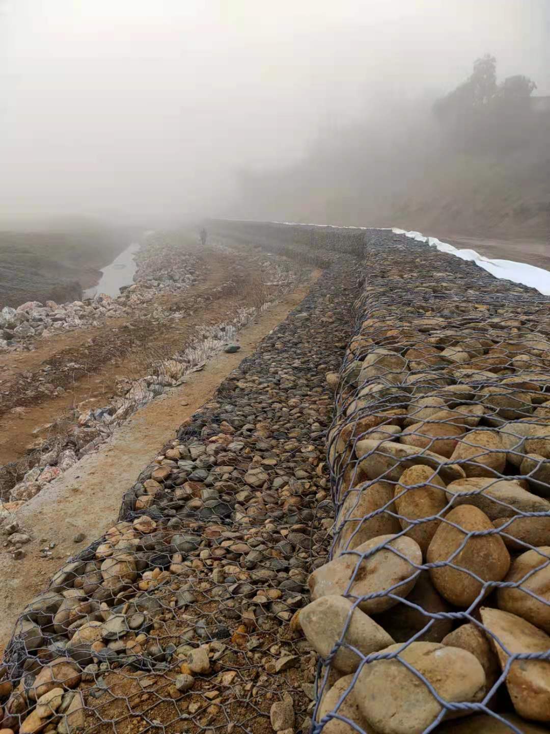 格宾网垫护坡 临沧河道生态铅丝石笼网