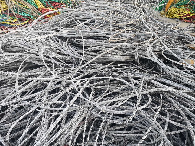 青山二手电缆回收长期大量回收