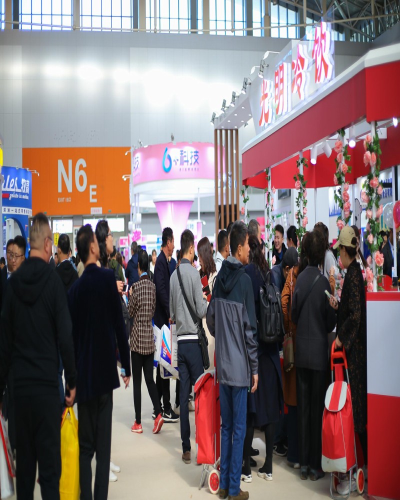 **还有少量余位_中国年度盛会自动售卖机天津贝克企隆展览