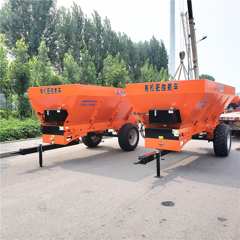 北京8吨甩盘撒肥车 拖拉机带的撒肥机 传动轴带的施肥机