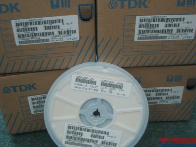 TDK贴片电容C2012X5R1E475K 0805 X5R 25V 4.7UF 10%