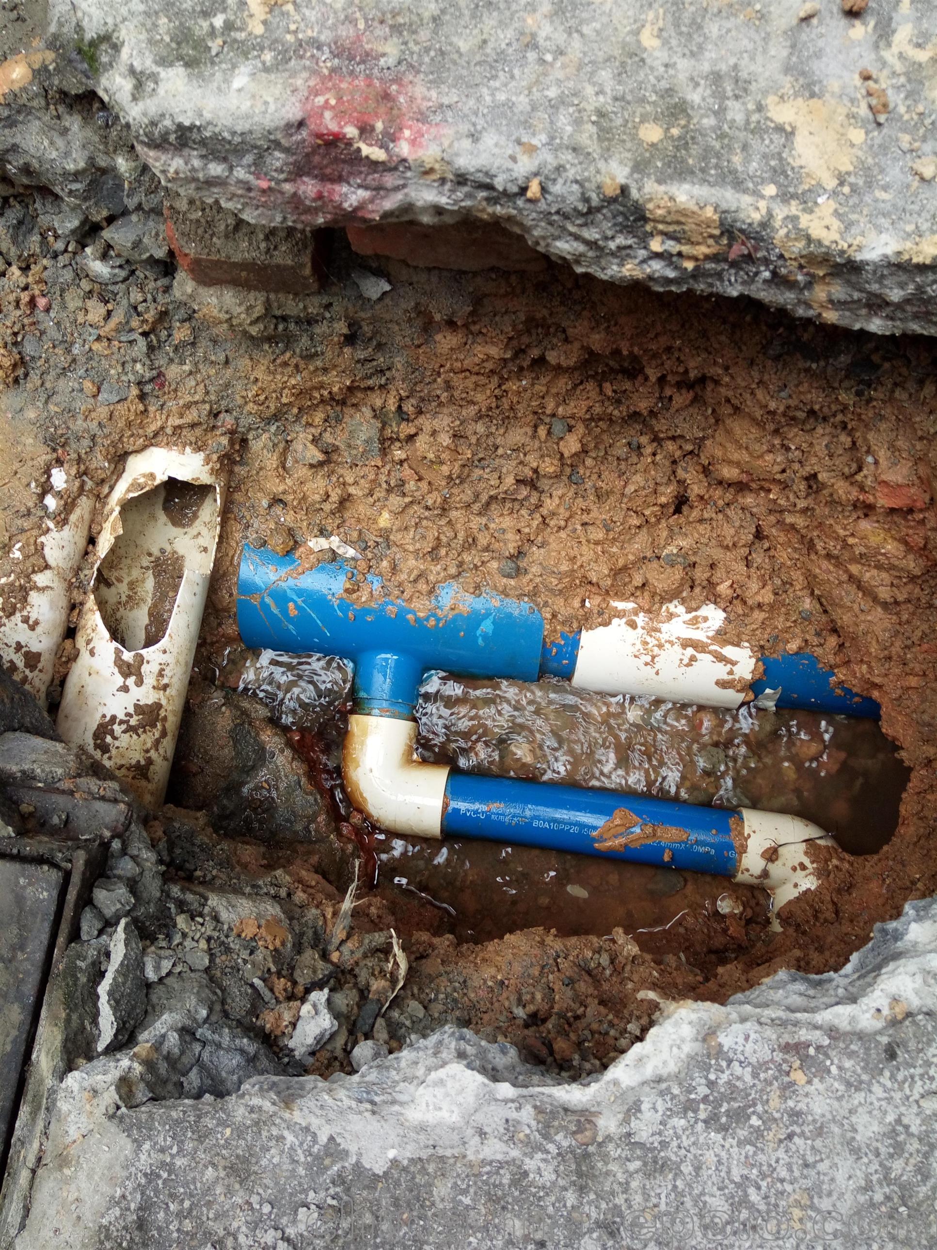 松山湖家庭水管漏水检测-查漏-准确定位漏点