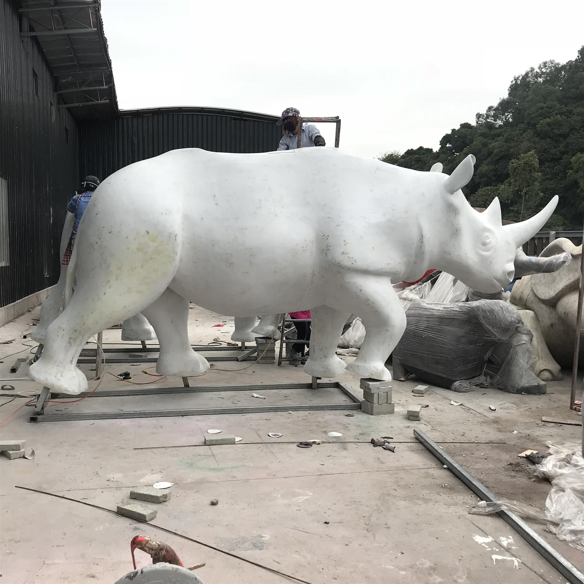 大型动物铜雕塑