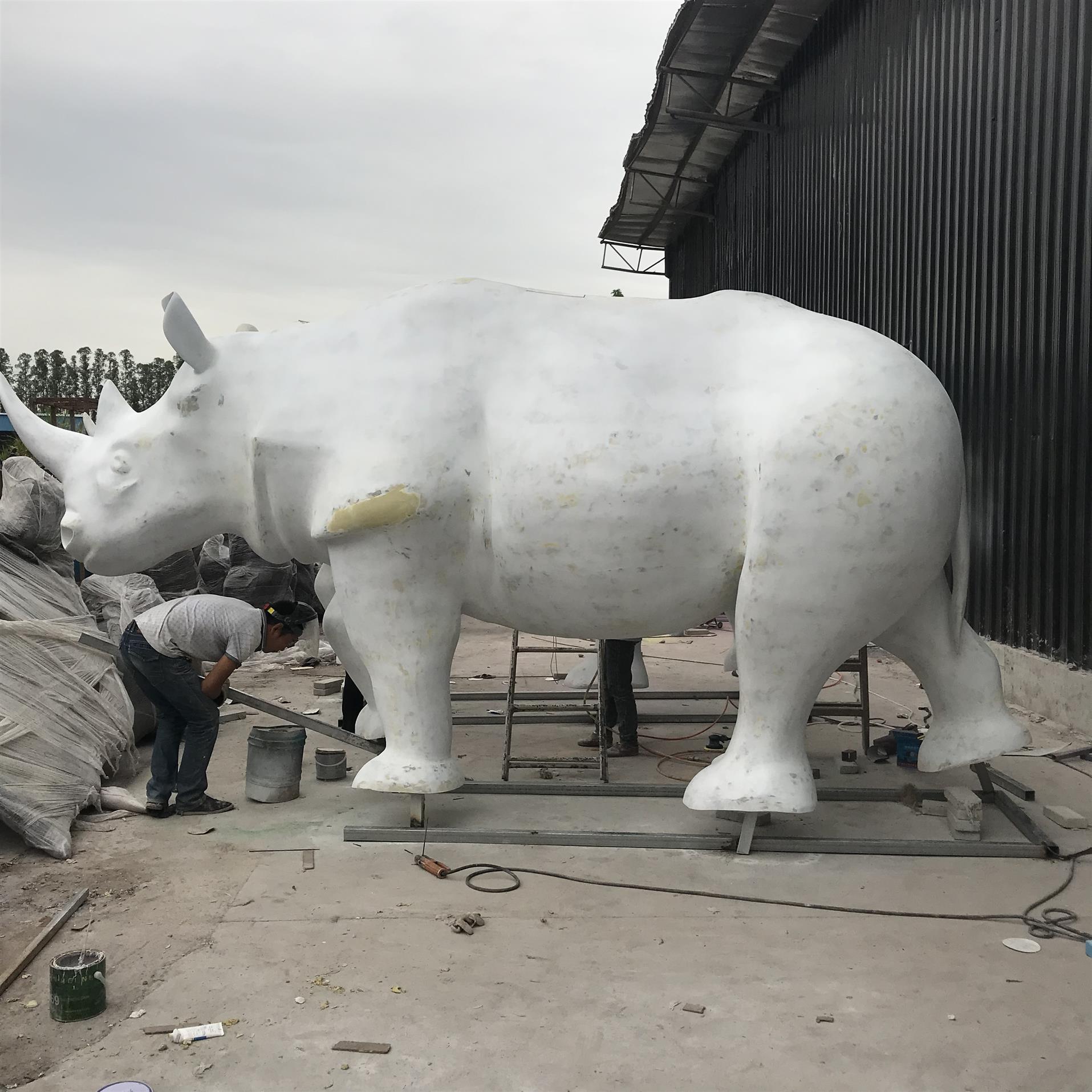 荆州玻璃钢动物雕塑尚雕坊工艺品定制