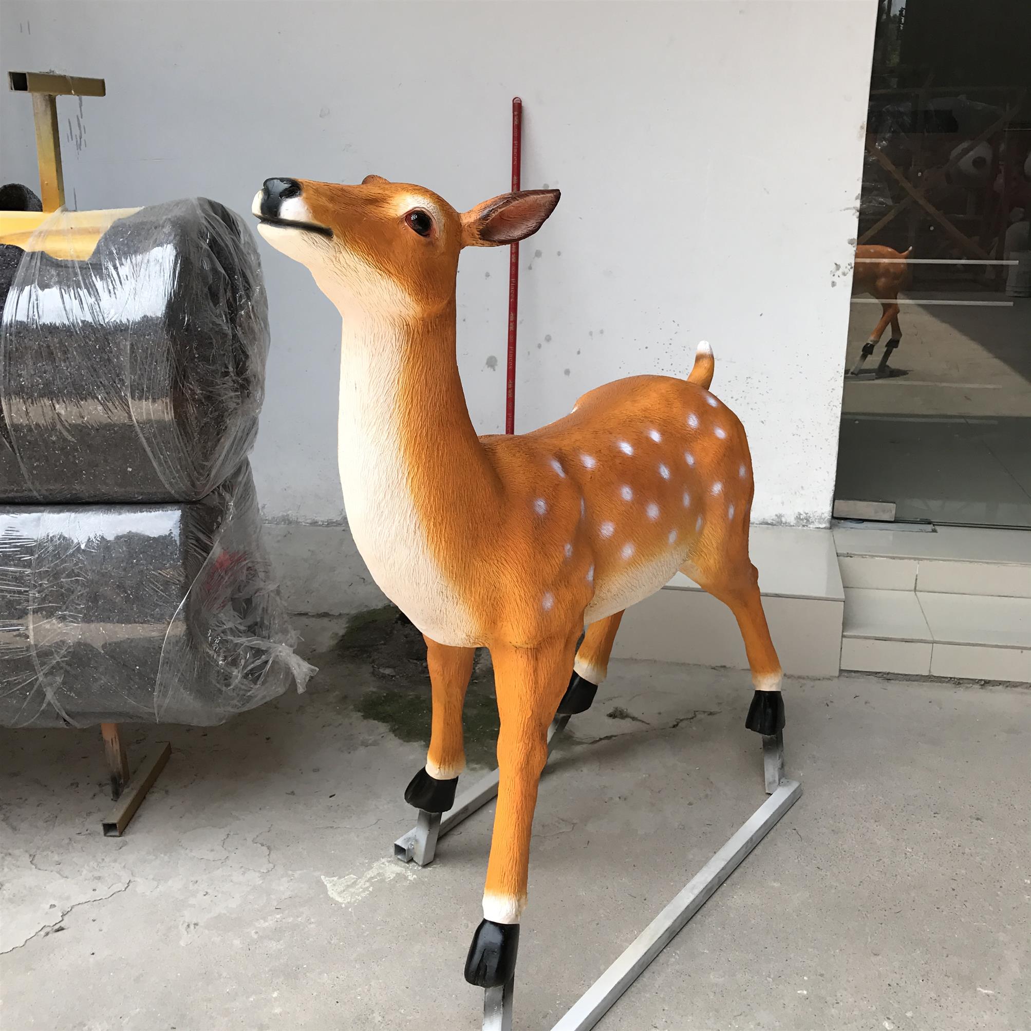 鄂州玻璃钢动物雕塑|尚雕坊工艺品定制