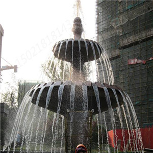 瑞士喷泉雕塑 创意新颖