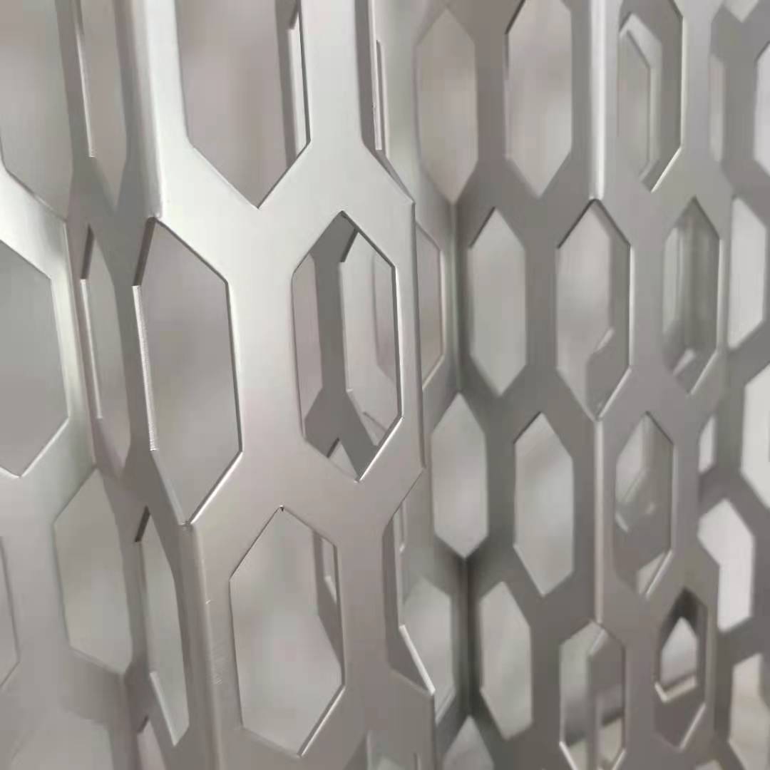 宿迁镂空氧化铝单板 广东定制氧化铝板
