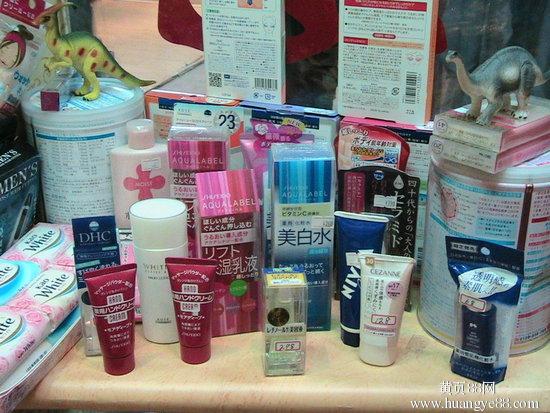 拥有丰富的针对各种化妆品进口经验,完整的供应链条,对进口化妆品实行