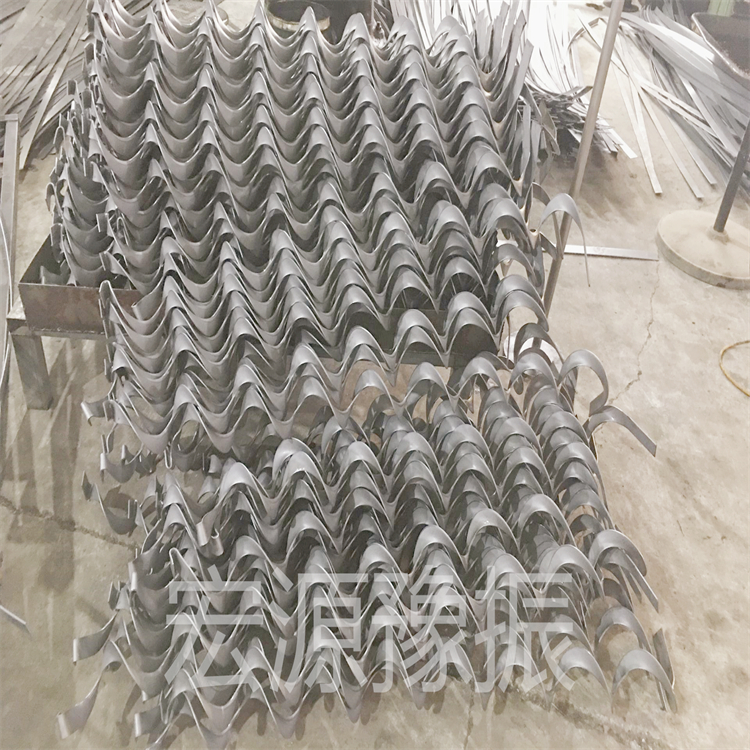 159管式16Mn锰工业盐粉末颗粒定做生产加工无轴螺旋叶片