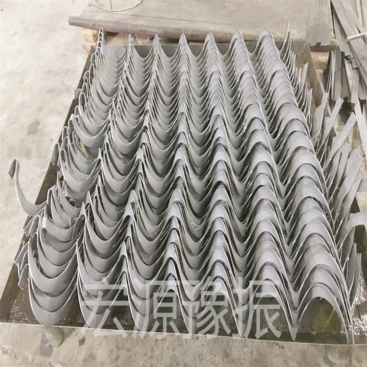 250管化工颗粒输送机定做生产加工洛绞龙叶片铬钢板螺旋叶片