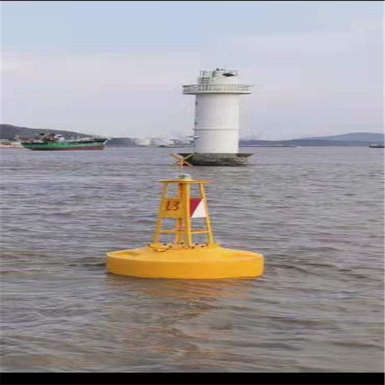 内河港口船只靠岸警示浮标 聚乙烯装太阳能航标灯航标应用