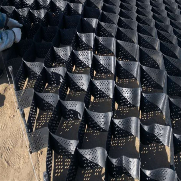 重庆土工格室单孔高度可定制纹面菱形土工网格